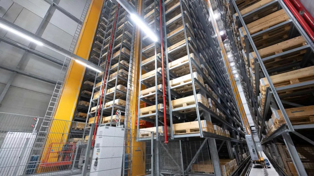 storage retrieval machine, warehouse automation